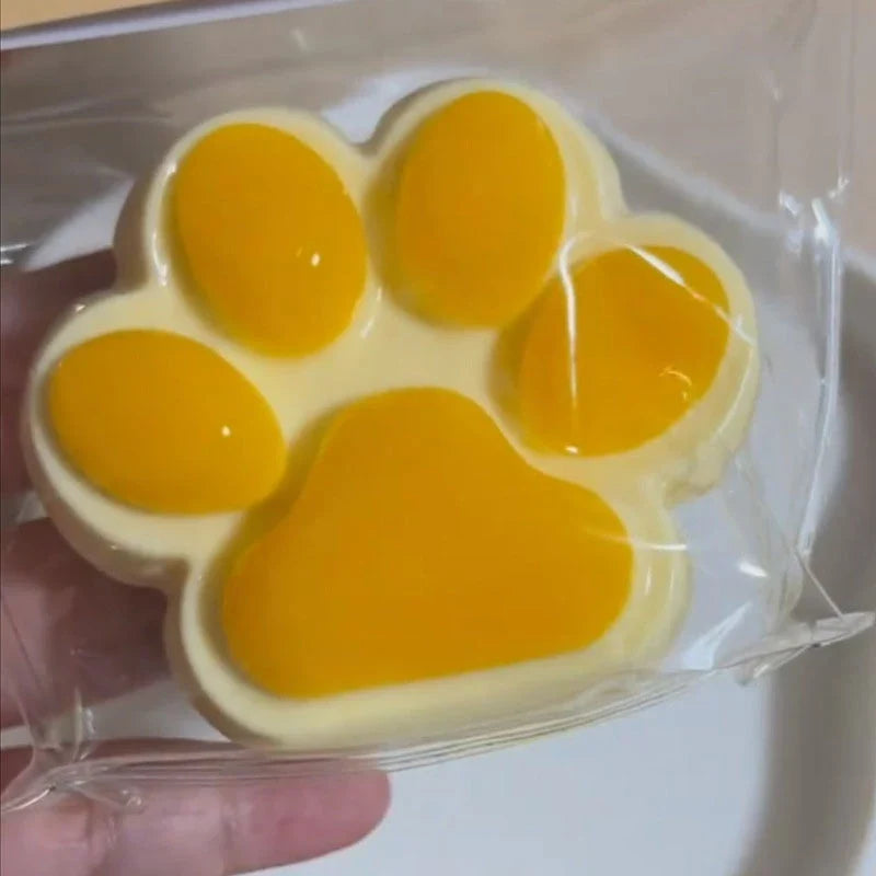 Cat Paw Mochi Squishy – Ages 14+