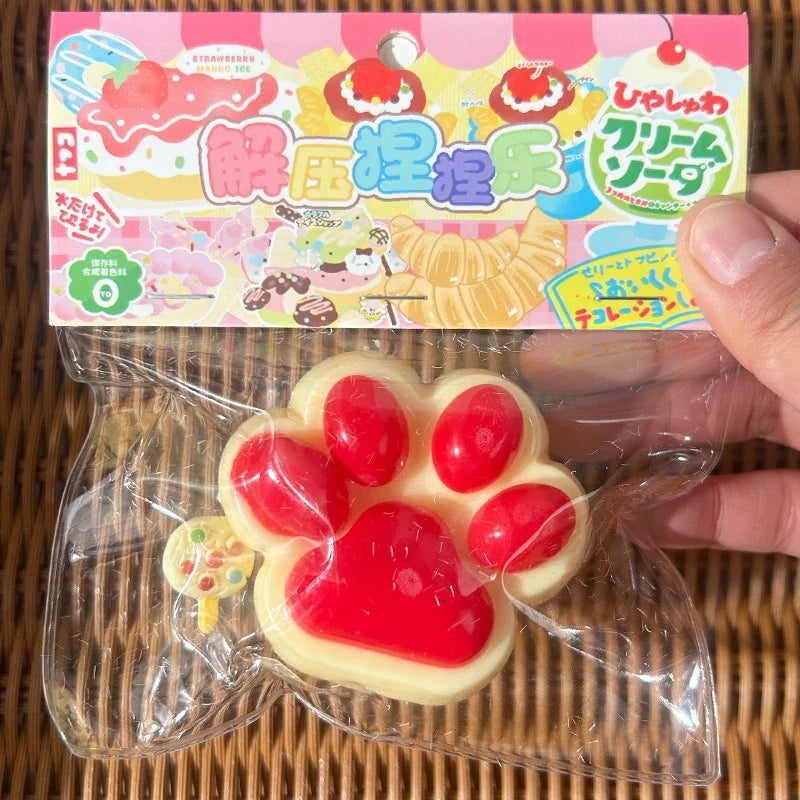 Cat Paw Mochi Squishy – Ages 14+