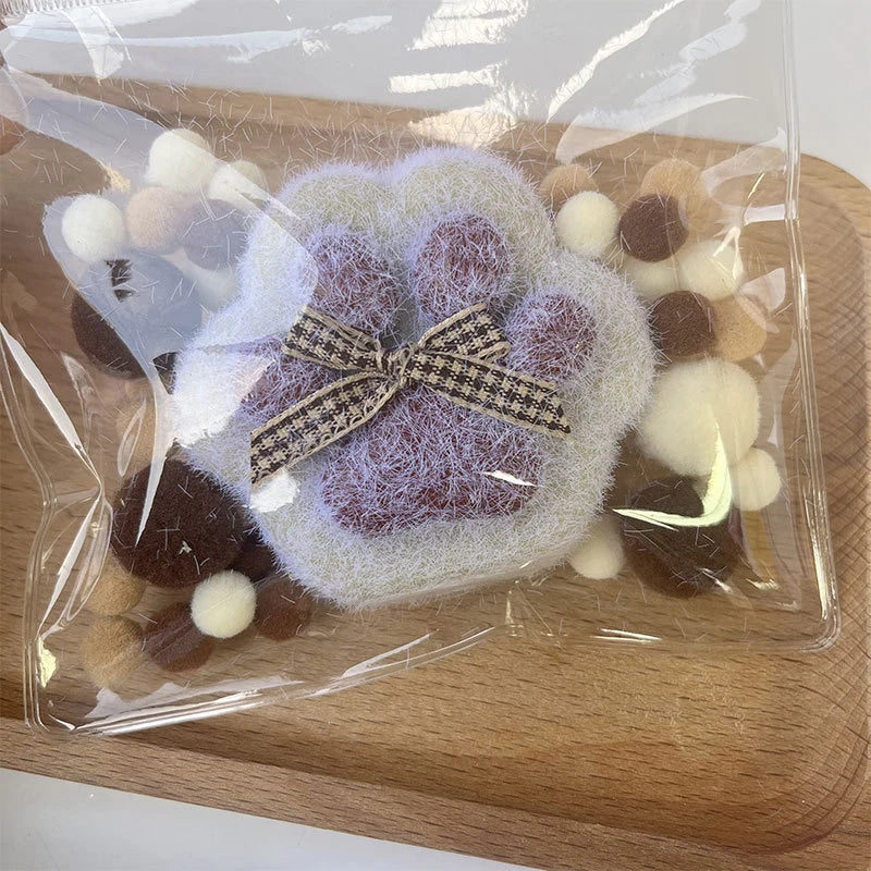 Cat Paw Mochi Squishy – Ages 14+