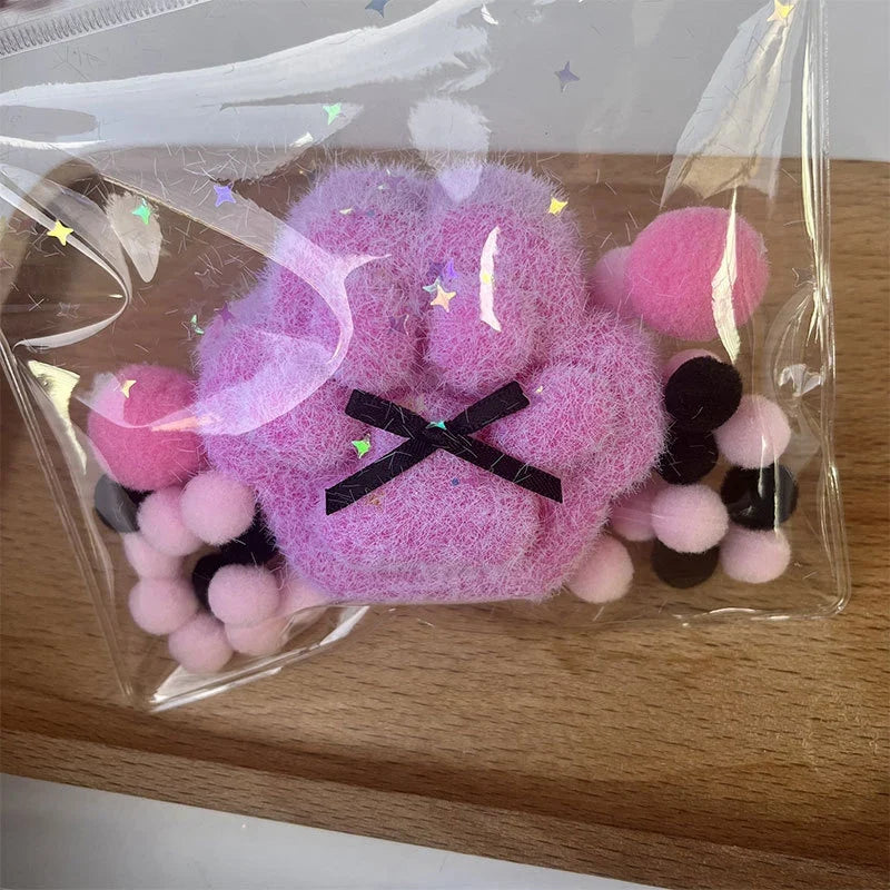 Cat Paw Mochi Squishy – Ages 14+